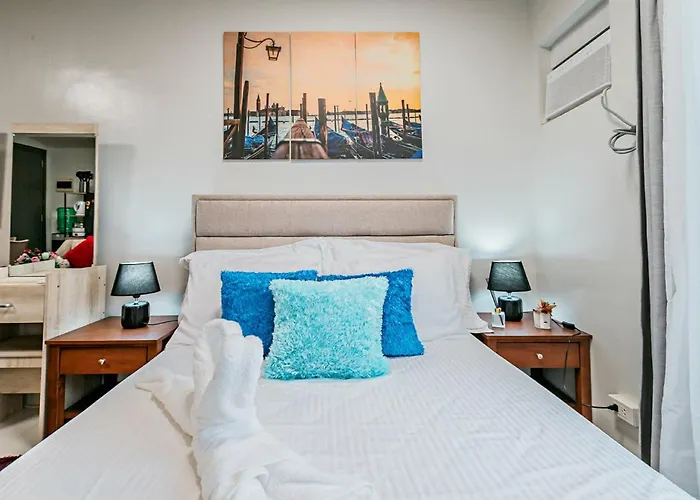 Apartment Paradise In Pinas Manila