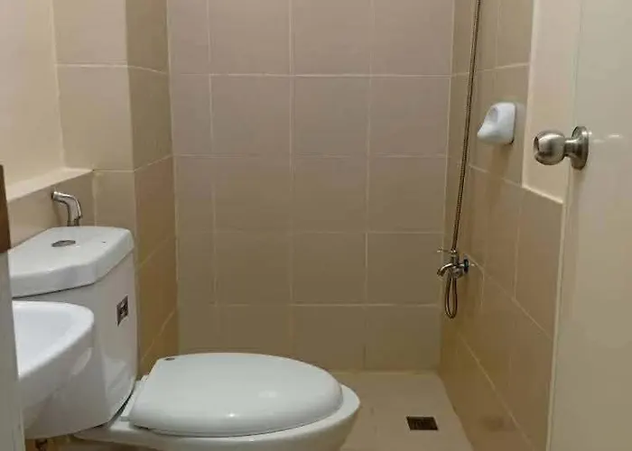 Apartment Paradise In Pinas Manila